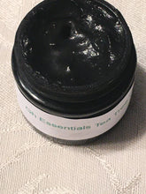 Load image into Gallery viewer, Tea Tree Charcoal Mask